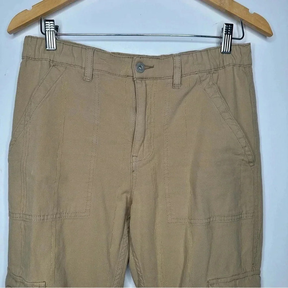 Anthropologie Khaki with Metallic Gold Stripe Cargo Utility Crop Pants Size 2 - Picture 5 of 10